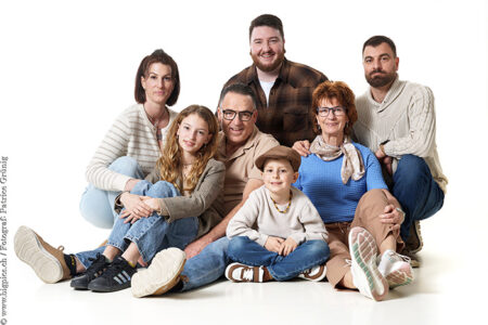 Familien Fotoshooting im Fotostudio in Wolfwil nähe Langenthal und Olten im Kanton